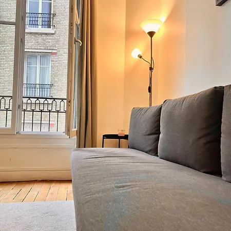 Apartment Spacious Flat Near Montparnasse Bausset 4th