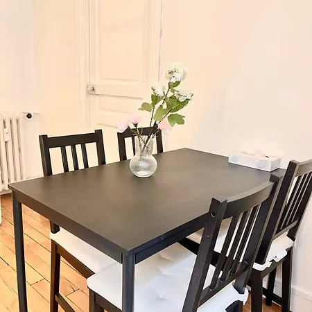 Apartment Spacious Flat Near Montparnasse Bausset 4th