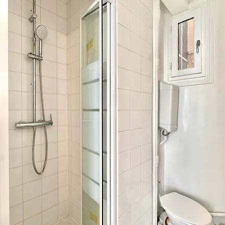 Spacious Flat Near Montparnasse Bausset 4th *