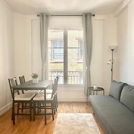 Spacious Flat Near Montparnasse Bausset 4th *