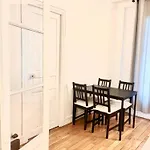 Spacious Flat Near Montparnasse Bausset 4th * Paris