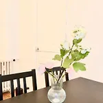 Spacious Flat Near Montparnasse Bausset 4th *